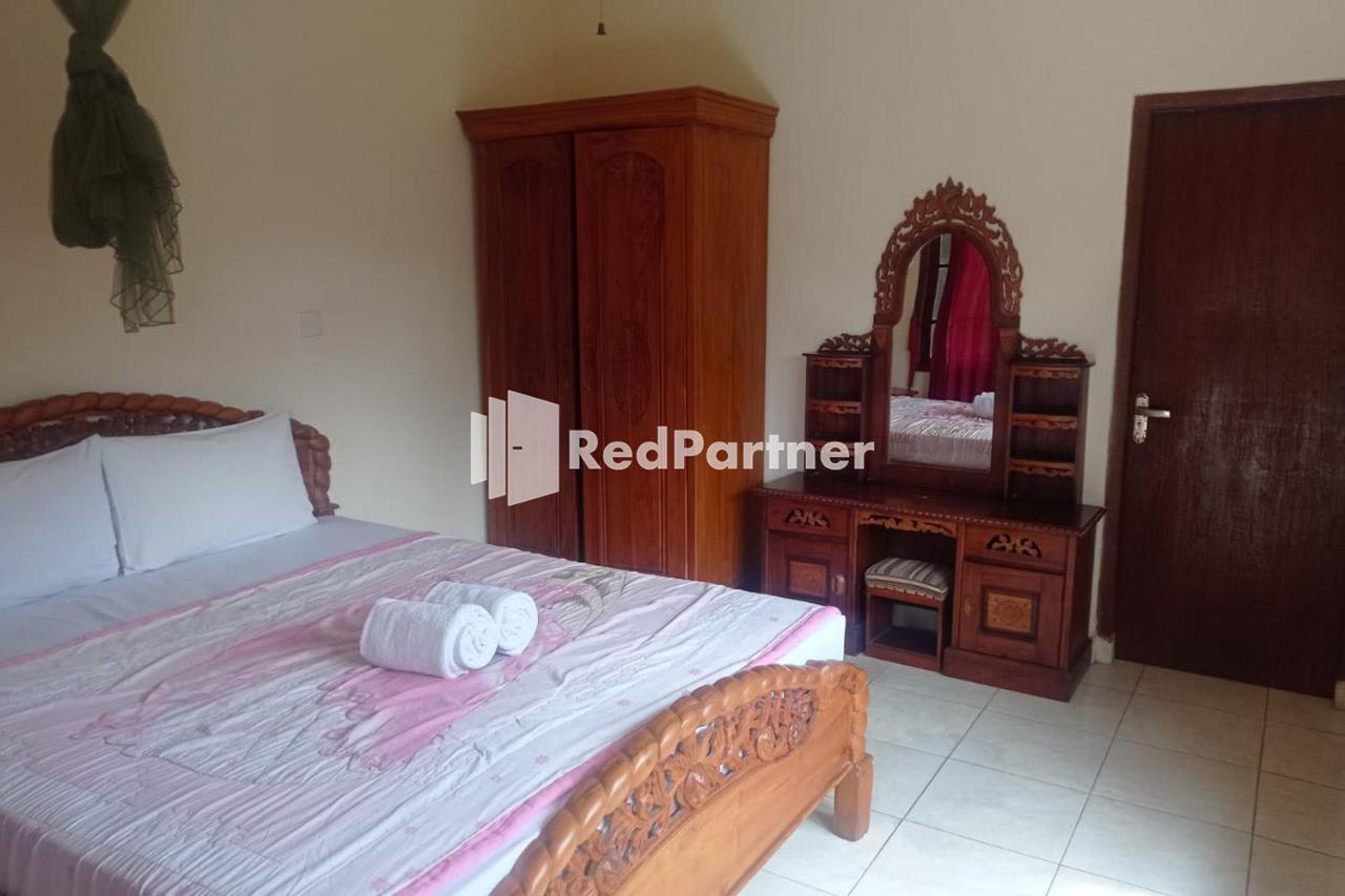 Gusti Home Stay Ubud Extérieur photo