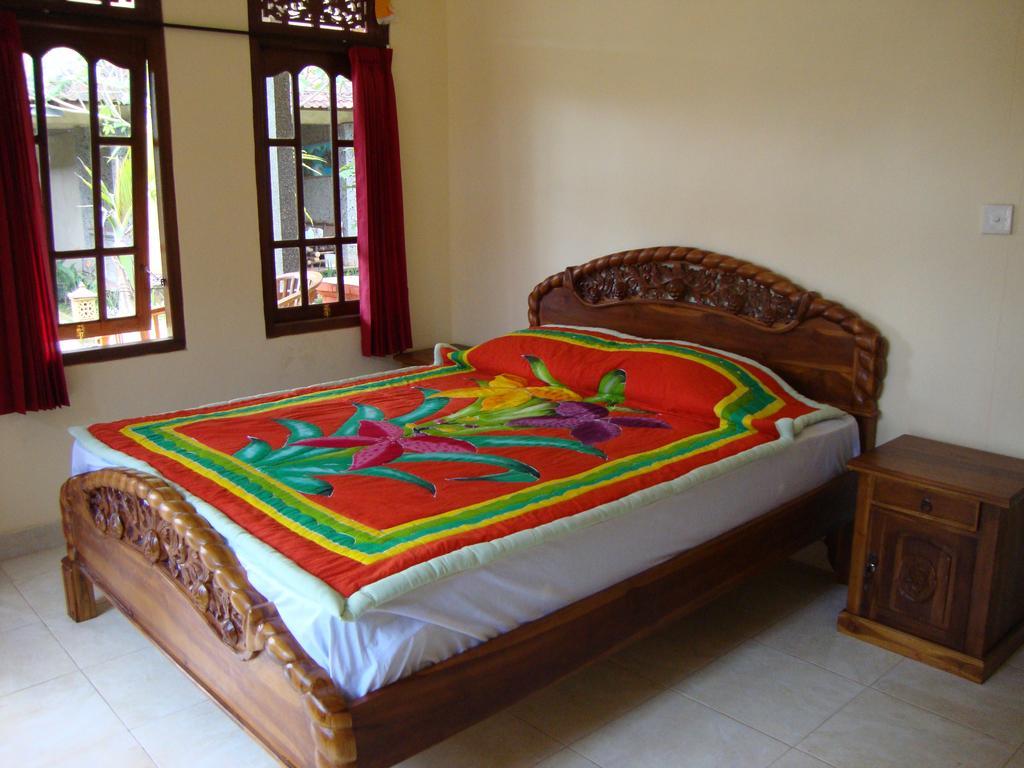 Gusti Home Stay Ubud Extérieur photo