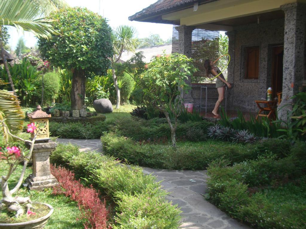 Gusti Home Stay Ubud Extérieur photo